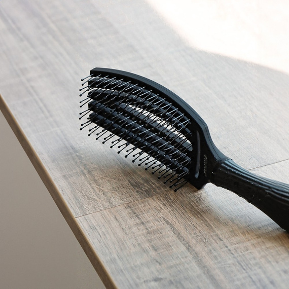 Szczotka Olivia Garden FingerBrush Care Ionic Double Bristles do rozczesywania włosów czarna
