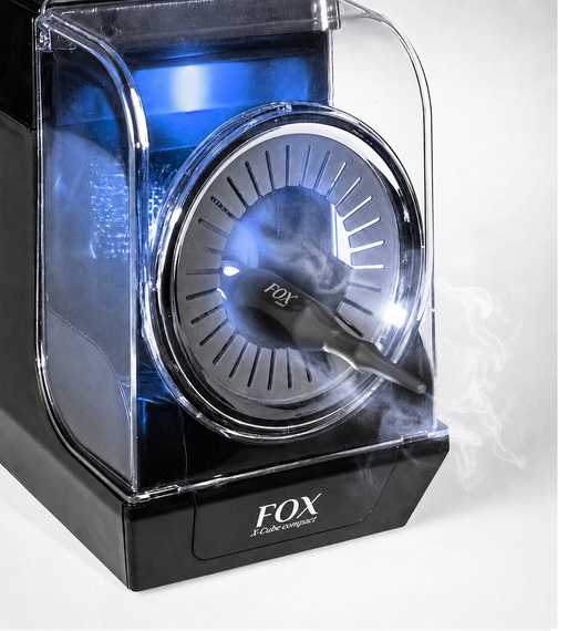 Urządzenie FOX X-Cube Compact do czyszczenia i sterylizacji szczotek i maszynek