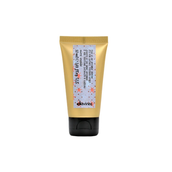Serum Davines MORE INSIDE do stylizacji z satynowym efektem 50 ml