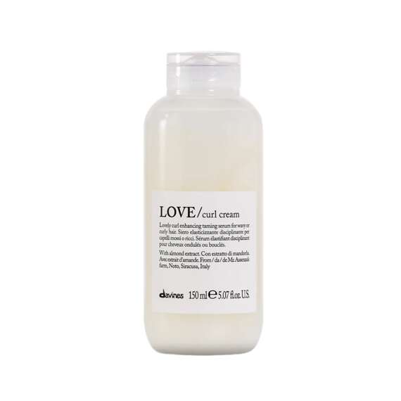 Serum Davines Essential Haircare LOVE CURL podkreślające skręt włosów 150 ml